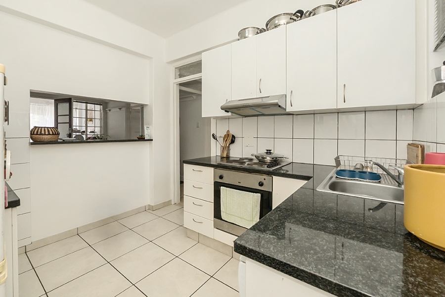 To Let 2 Bedroom Property for Rent in Wynberg Western Cape